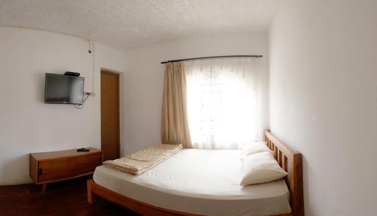 Tani Jiwo Hostel Diyeng Exterior photo