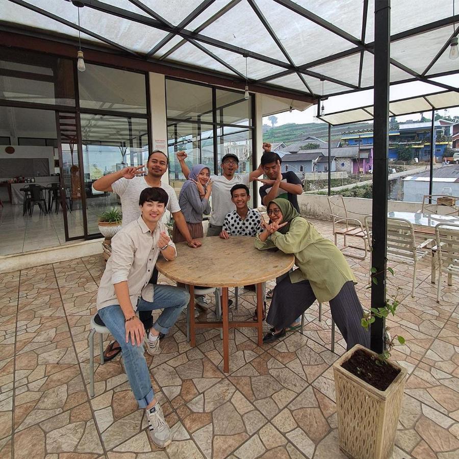 Tani Jiwo Hostel Diyeng Exterior photo